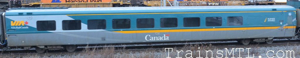 Passenger car VIA 3471 left side  / Wagon de passager VIA 3471 coté gauche